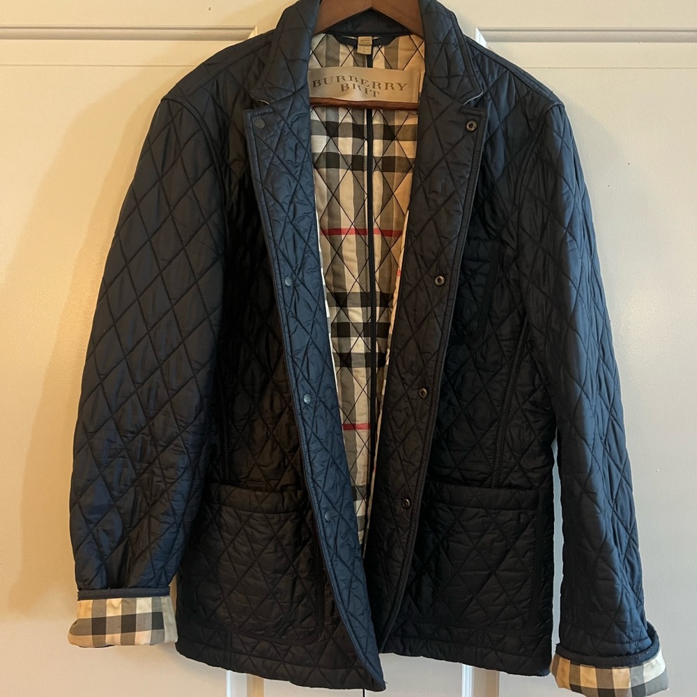 Burberry Quilted Navy Jacket - Size Large